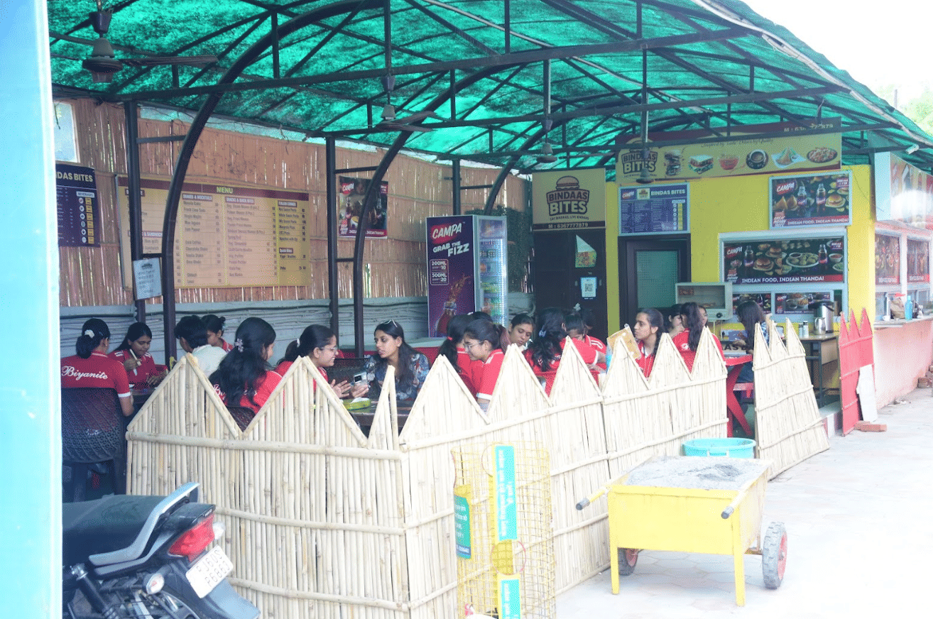 Biyani Girls College Jaipur Canteen photo 12